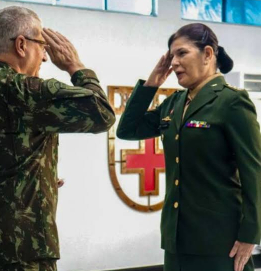 Exército Brasileiro promove, em Brasília, a primeira mulher ao posto de general de brigada da história