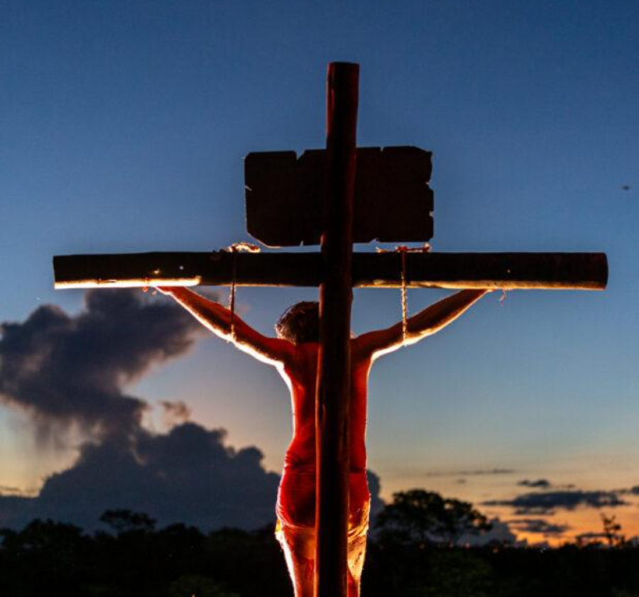 Fé e emoção tomam conta do Morro da Capelinha na tradicional Via Sacra de Planaltina
