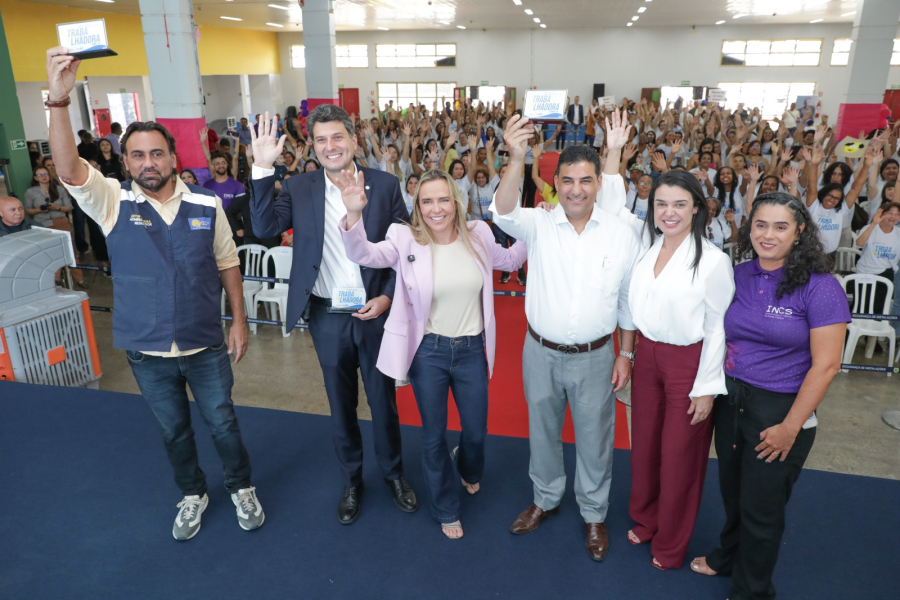 Jornada da Mulher Trabalhadora certifica mais de 300 alunas e impulsiona autonomia feminina no DF