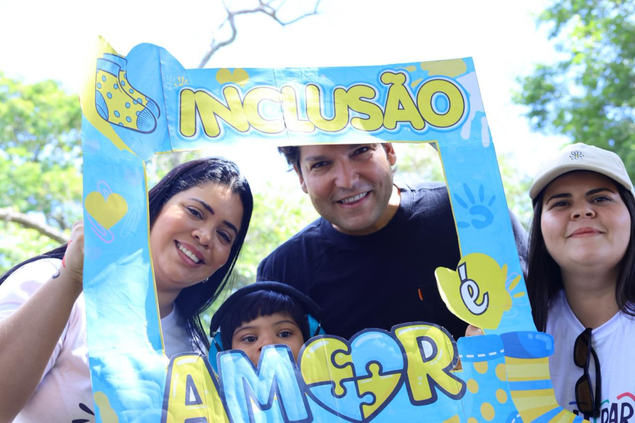 Robério Negreiros propõe carteira inédita para mães atípicas no DF