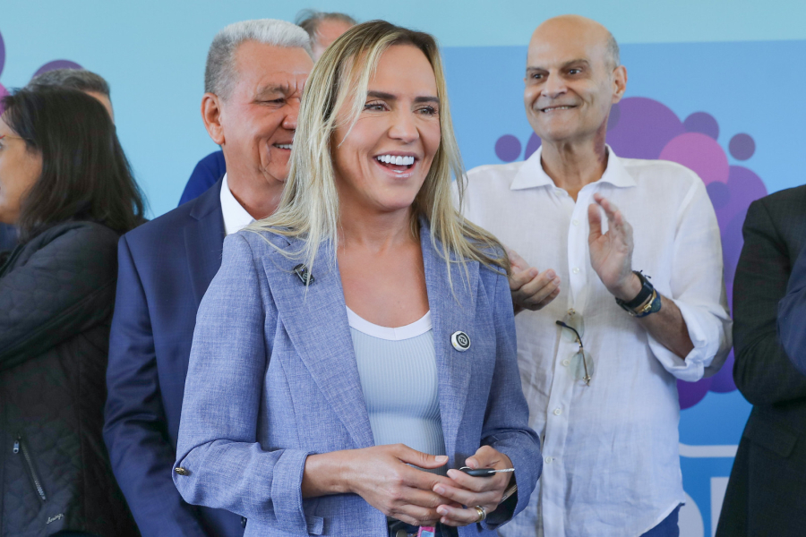 Governadora decreta ponto facultativo na próxima segunda-feira