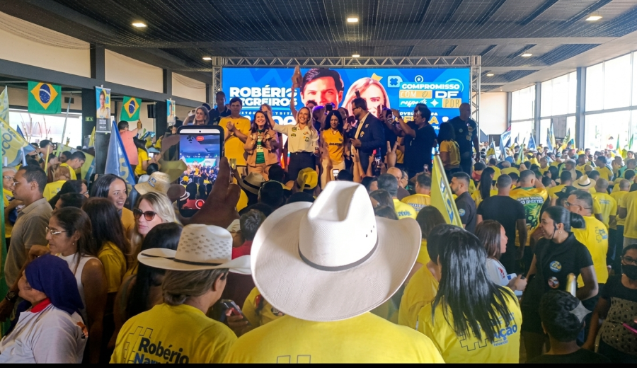 Robério Negreiros reúne milhares de apoiadores e transforma lançamento de campanha em demonstração de força ao lado de Celina Leão, Michelle Bolsonaro, Bia Kicis, Luiz França e Rafael Prudente