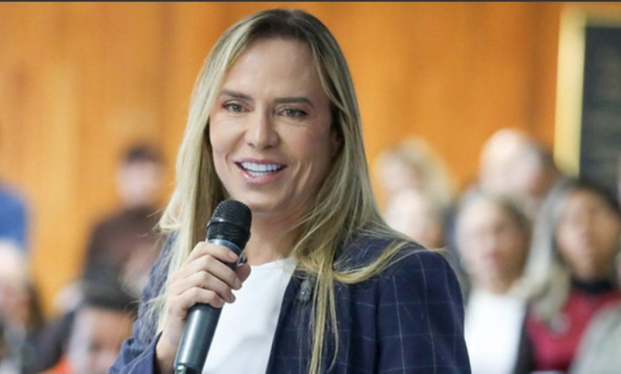 Celina Leão dispara e abre mais de 25 pontos na liderança pelo Buriti