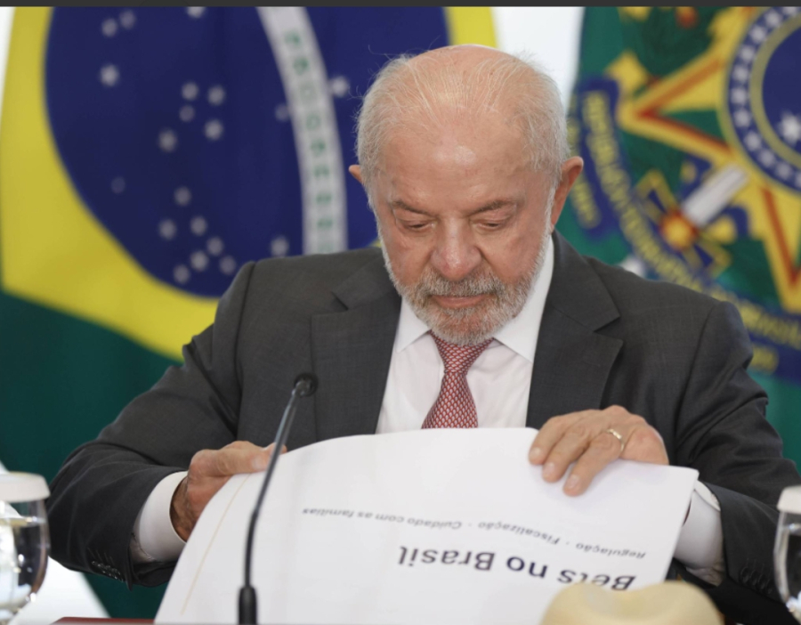 Lula assina MP e determina fim das bets no Brasil