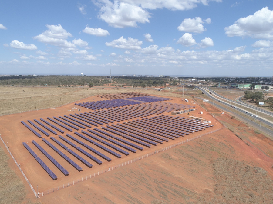 TSE estreia usina solar e amplia uso de energia limpa