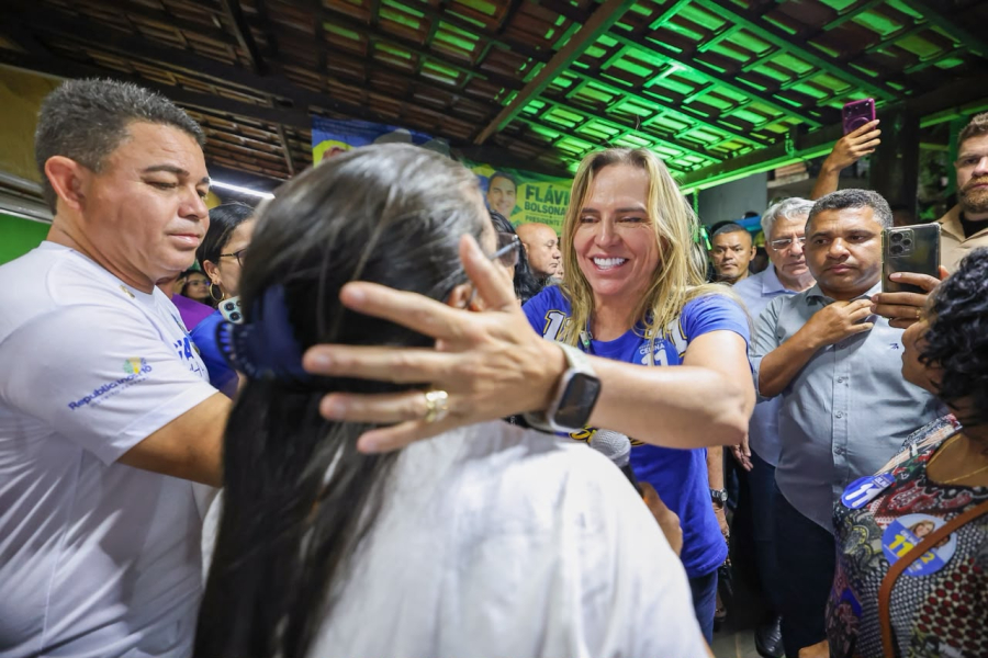 Celina Leão assume compromisso com mais segurança e infraestrutura para o Itapoã