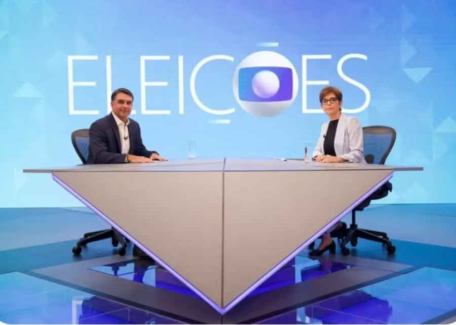 Flávio Bolsonaro defende mandato único e reforça pautas econômicas na Globo